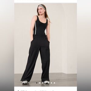 Athleta trekkie high rise parachute pants
